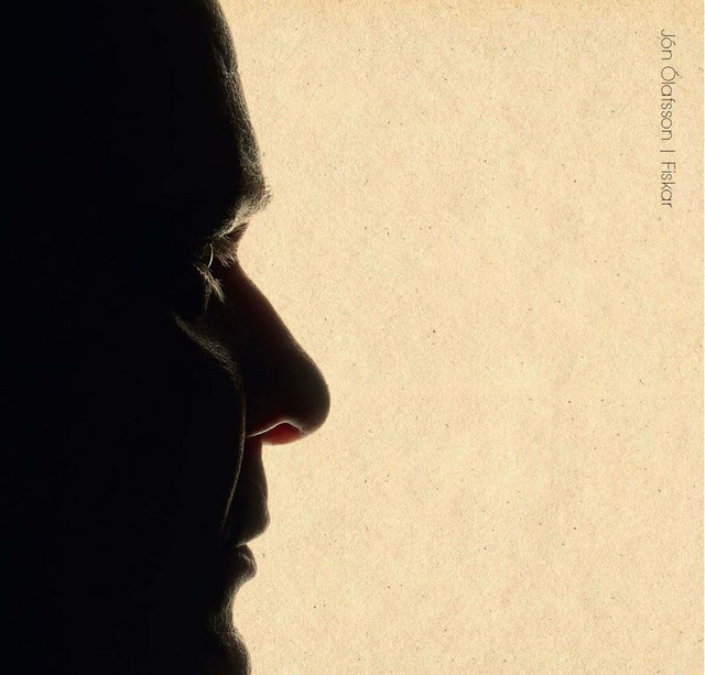 Fiskar cover art