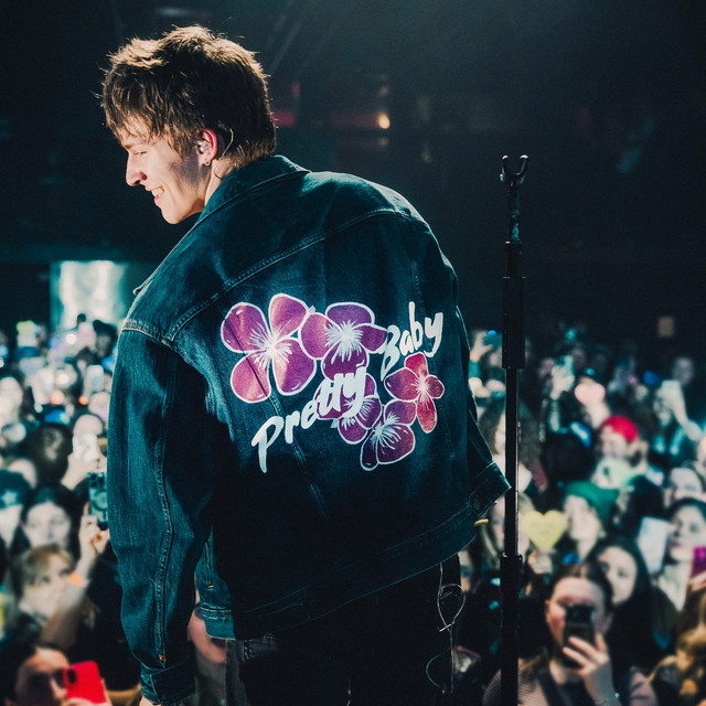 Pretty Baby (Live From Toronto) cover art