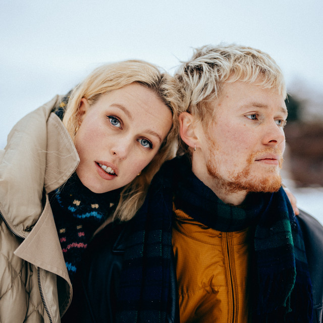Neste år cover