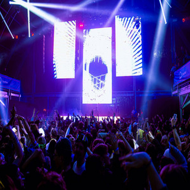 How Old Are You? - Hardstyle