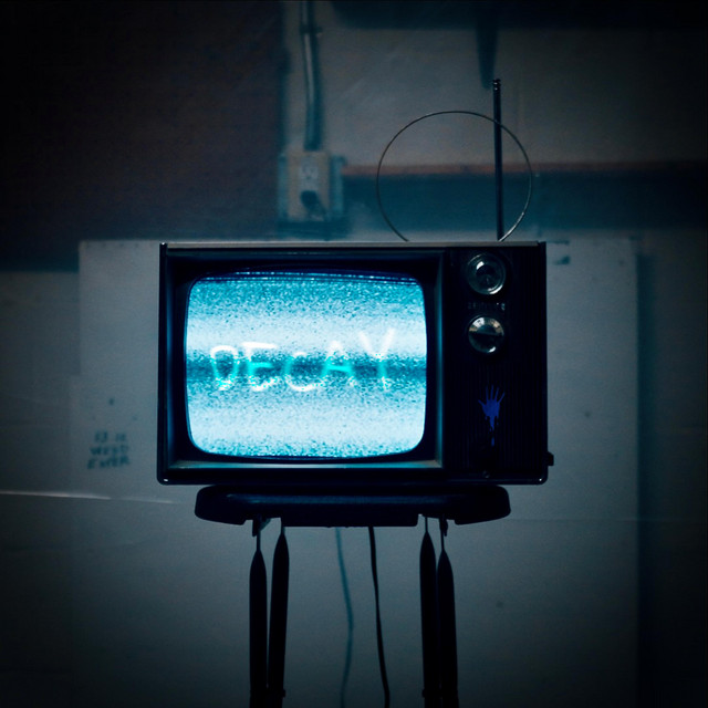Decay cover