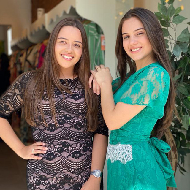 Isabelle Santiago E Nanda Sakemi cover art