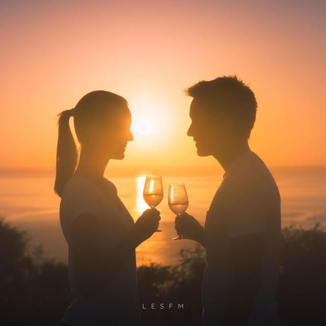 Обкладинка: On a Date — Lesfm