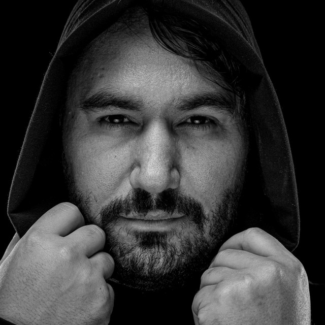 Обкладинка: Переплелись зливи кохання — Gabriel Konovarro