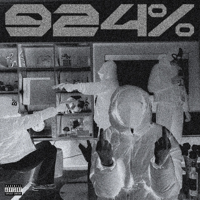 924% cover