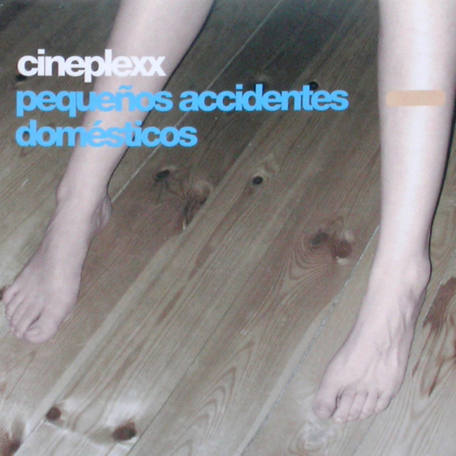 Pequeños Accidentes Domesticos cover art