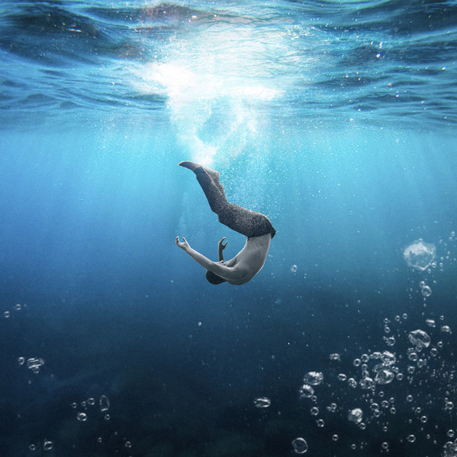 DROWN cover art