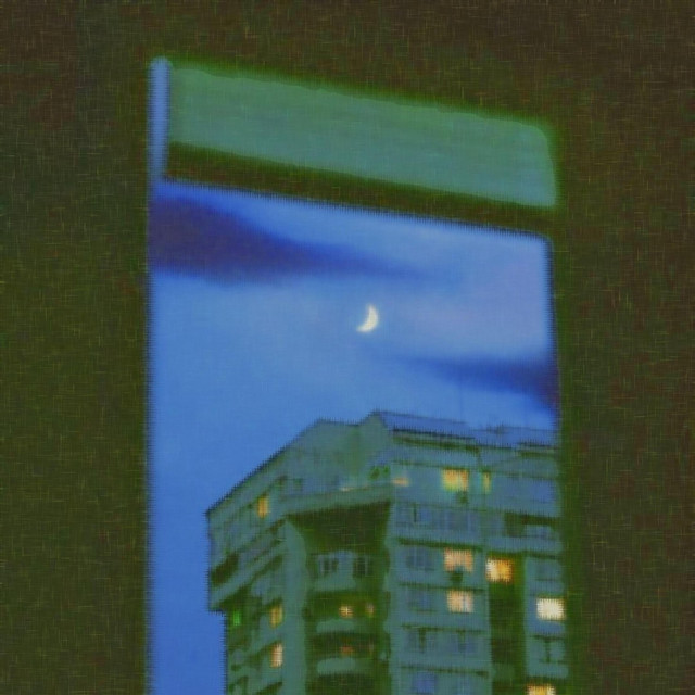 En La Luna cover art