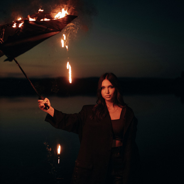 Cover art: Узелком — NELYA
