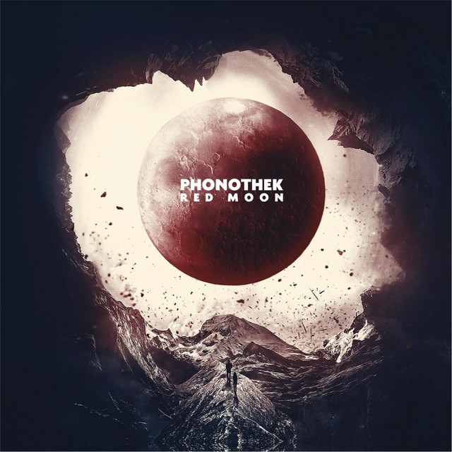 Red Moon cover