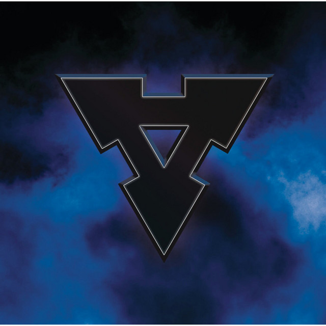 Triangular cover