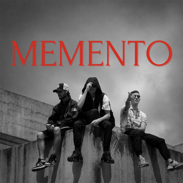 MEMENTO