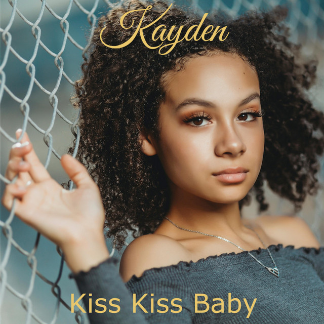 Kiss Kiss Baby cover
