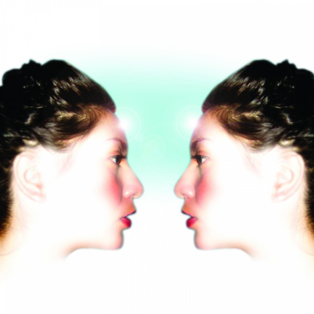 La Valentina cover art