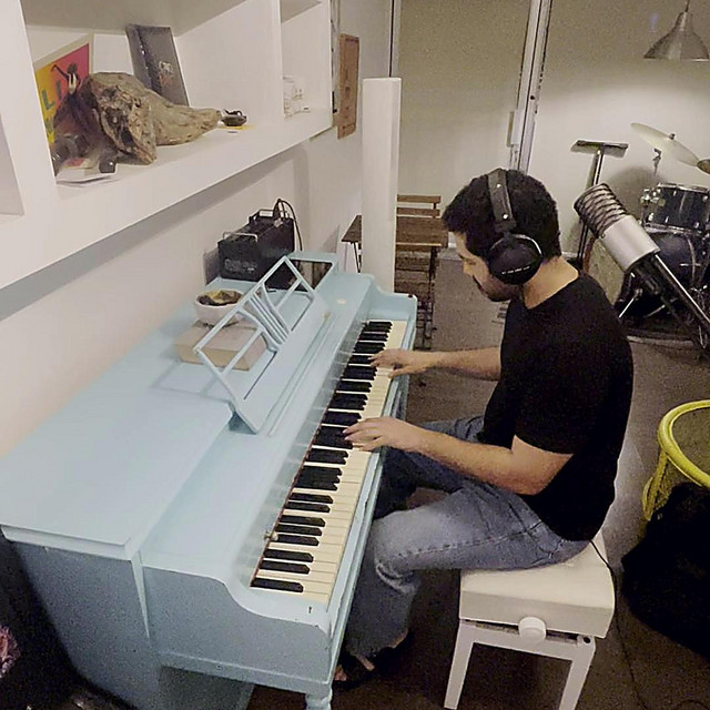 Por Completo - Piano-Instrumental