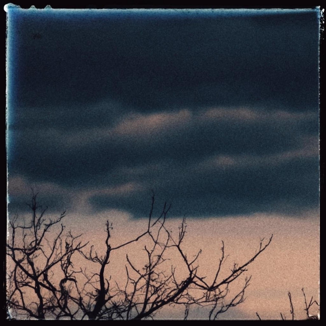 La Vie Tourne, Vol. 1 cover art