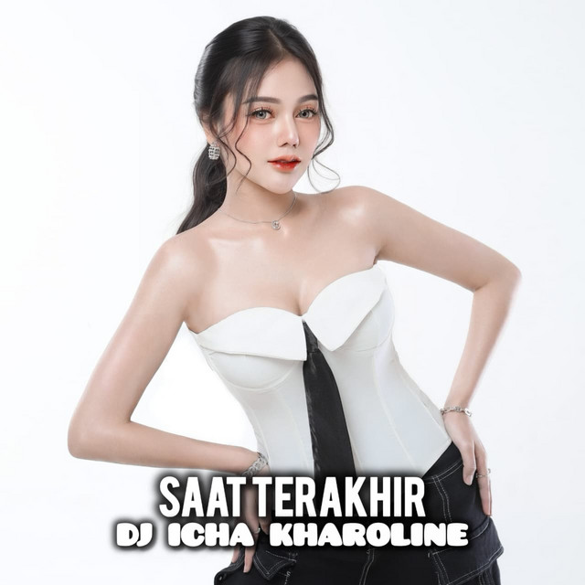 DJ ICHA KHAROLINE