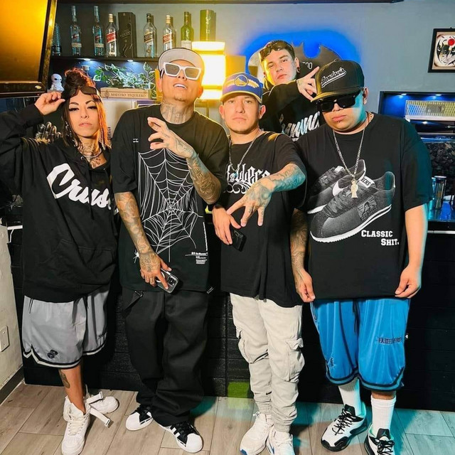 Mariguanos de barrio - song and lyrics by Yoni Padilla Music, Lil