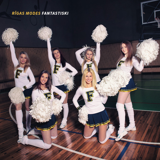 Fantastiski cover art