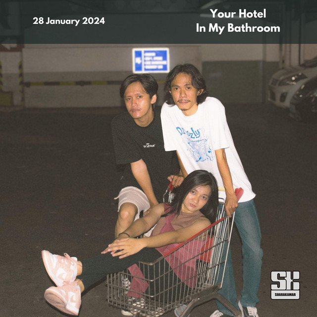 Your Hotel In My Bathroom - Suara Kamar (Live) cover art