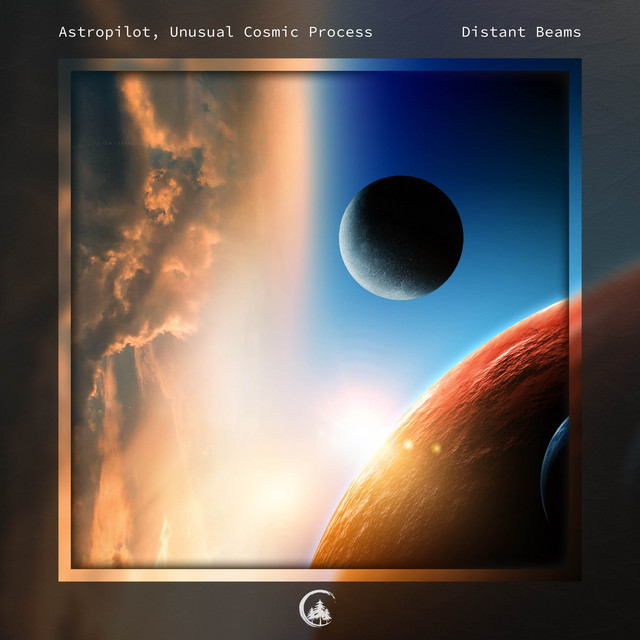 Обкладинка: Distant Beams — AstroPilot