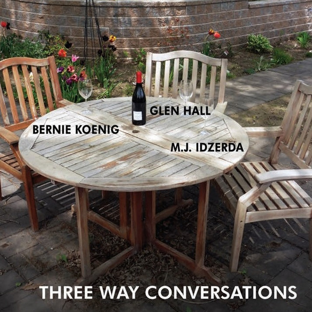 Glen Hall Photo