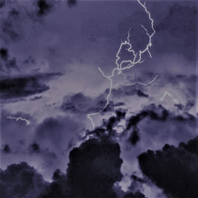LIGHTNING Slowed + Reverb