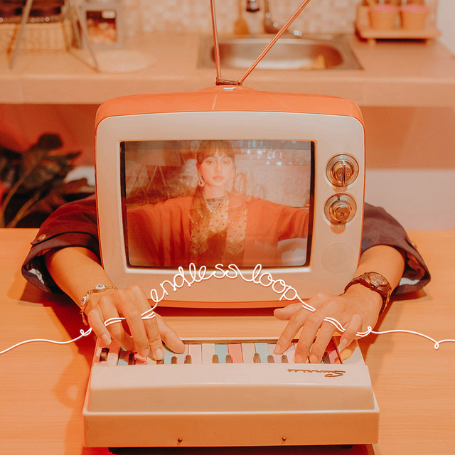 Endless Loop by INDAHKUS