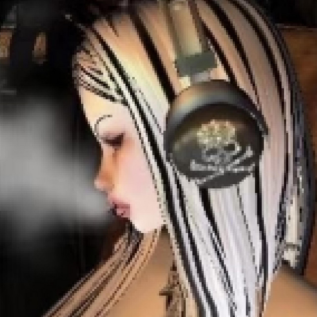 luvbite;3 album image