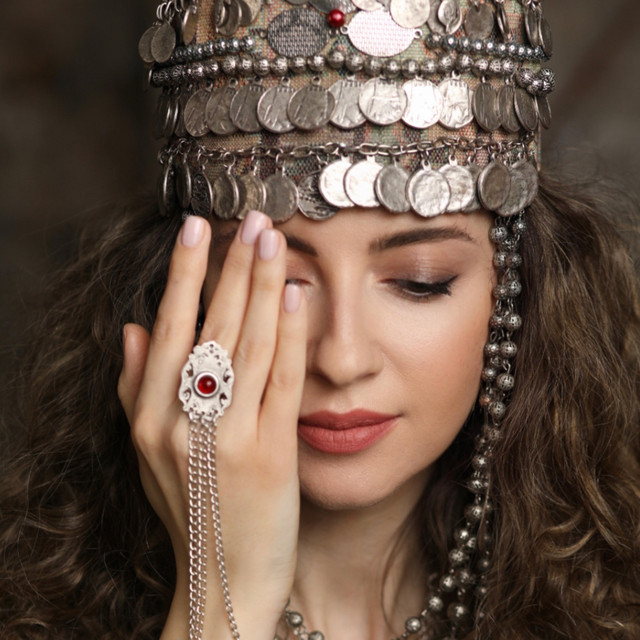 Opheliya Oganesyan