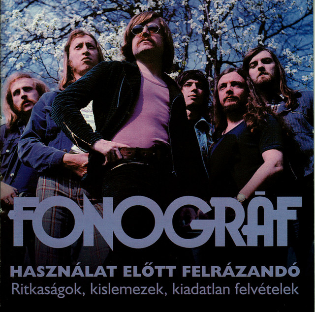Használat előtt felrázandó cover art