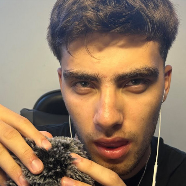 ASMR MOUTH SOUNDS AND HEAD MASSAGE cover art