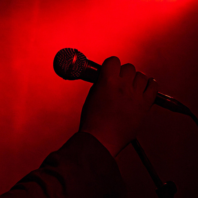 Shoulder Song - Live