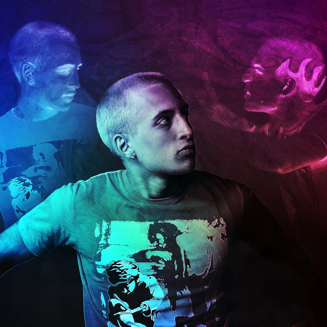 Hola extraño cover art