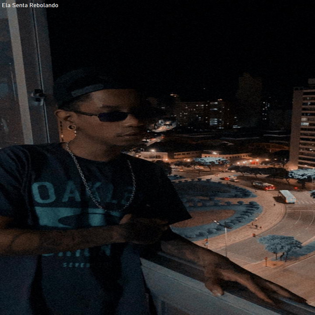 Ela Senta Rebolando (feat. Mc Gw, MC Renatinho Falcão, MC Rogê, MC Teteu, Mc Rd & MC NEGO JOHNSON)