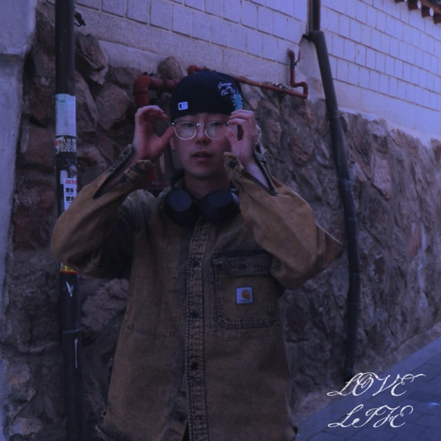 LOV3&LiF3 cover art
