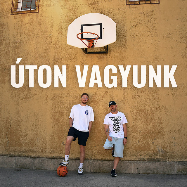 Úton Vagyunk cover