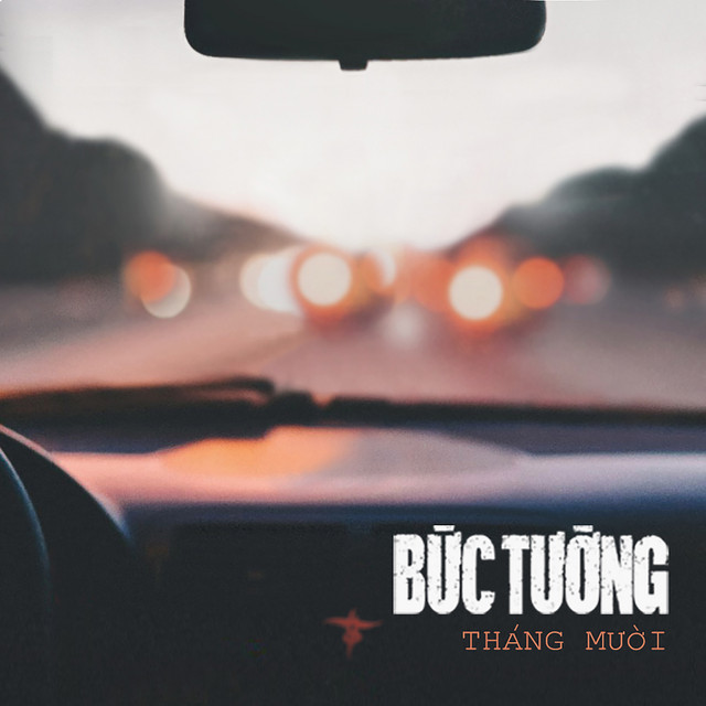 Tháng 10 cover art