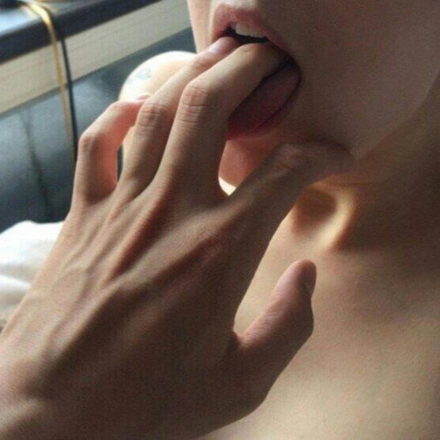 Обкладинка: TIGHT — Chochik