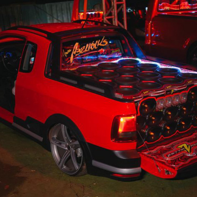 CARRO BIXO (ELETRO FUNK)