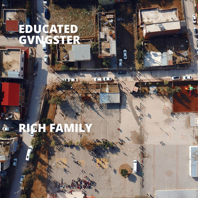 Rich Family