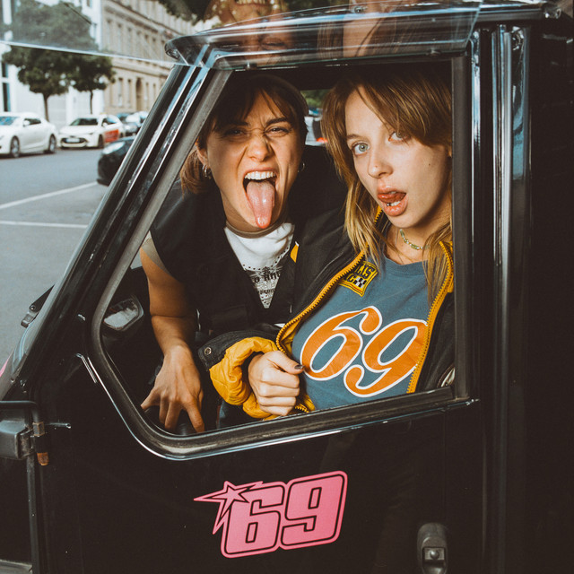 Auto cover art