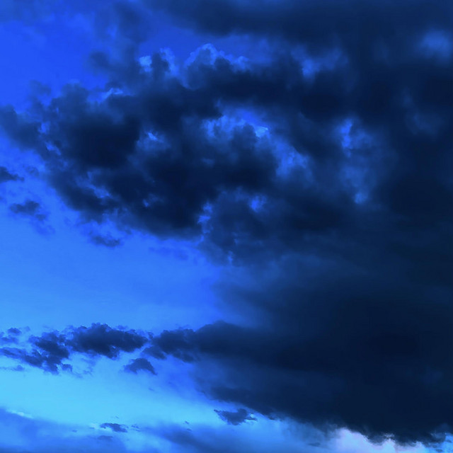 same sky, different night