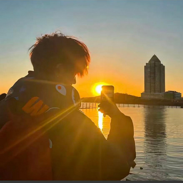 司成思