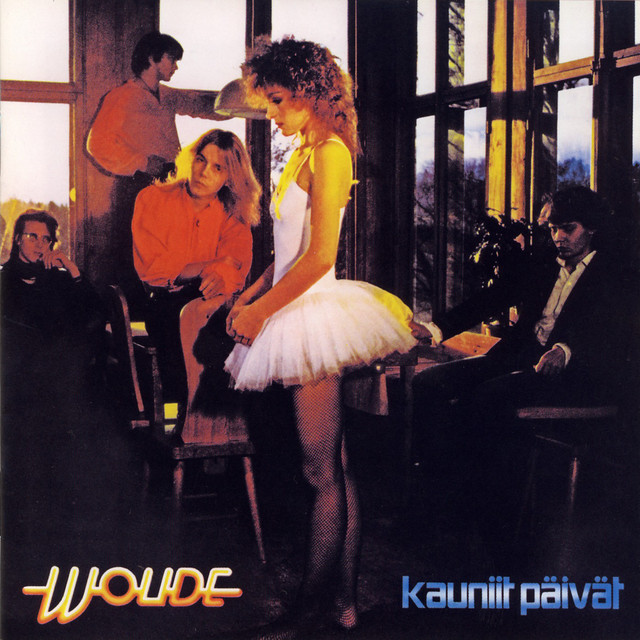 Kauniit päivät cover art