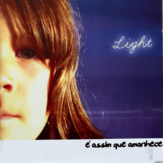 É Assim Que Amanhece cover art