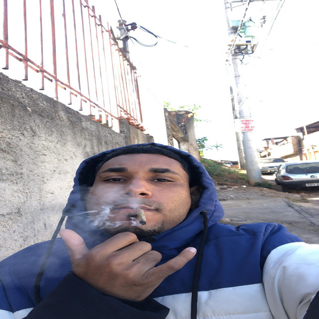 MTG PUTA VAI LOGO NO PAU