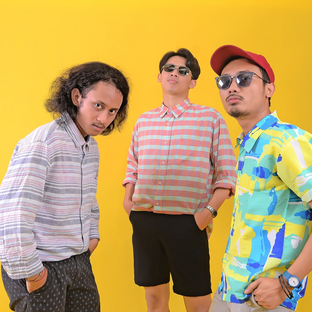 Note cover art