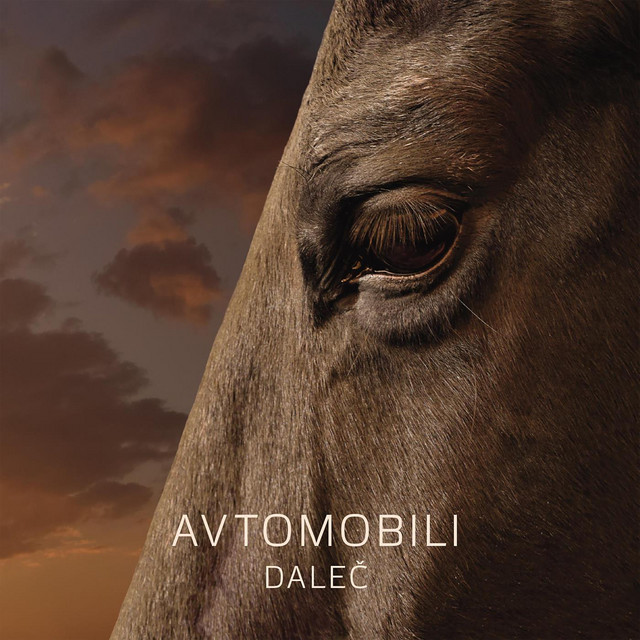 Daleč cover
