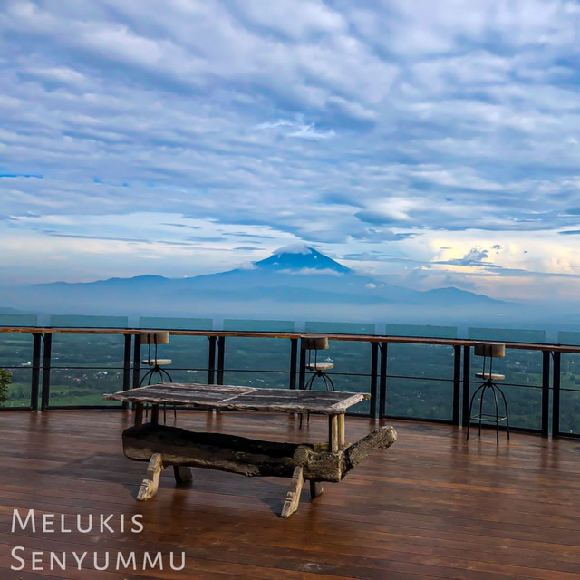 Melukis Senyummu cover art